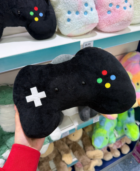 BayviewSC's tweet image. Snuggle up with these  adorable soft toys—grab any 2 for just £12! 🧸✨ The perfect pick-me-up for you or someone special. 

#plushtoys #cardfactory #giftideas #toydeals @cardfactoryplc