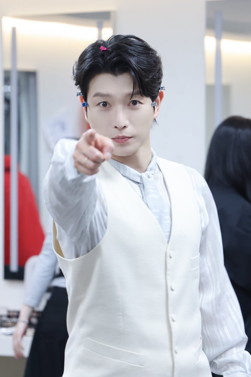 Forestella tweet media