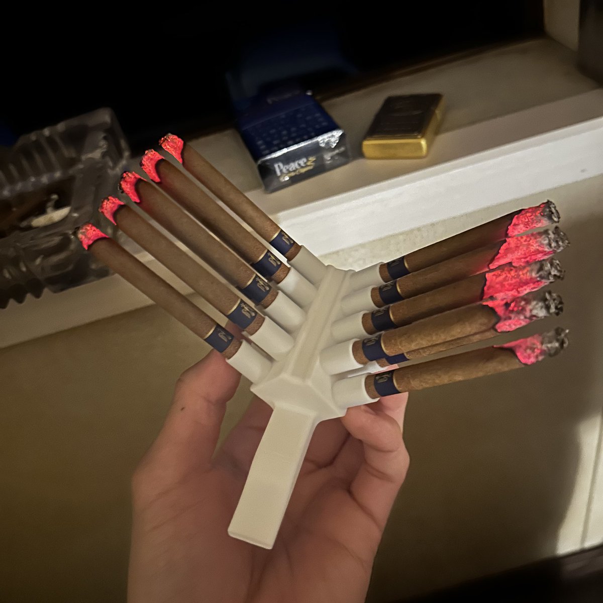 フ口ン卜ス夕ッフ a.k.a. 若 tweet media