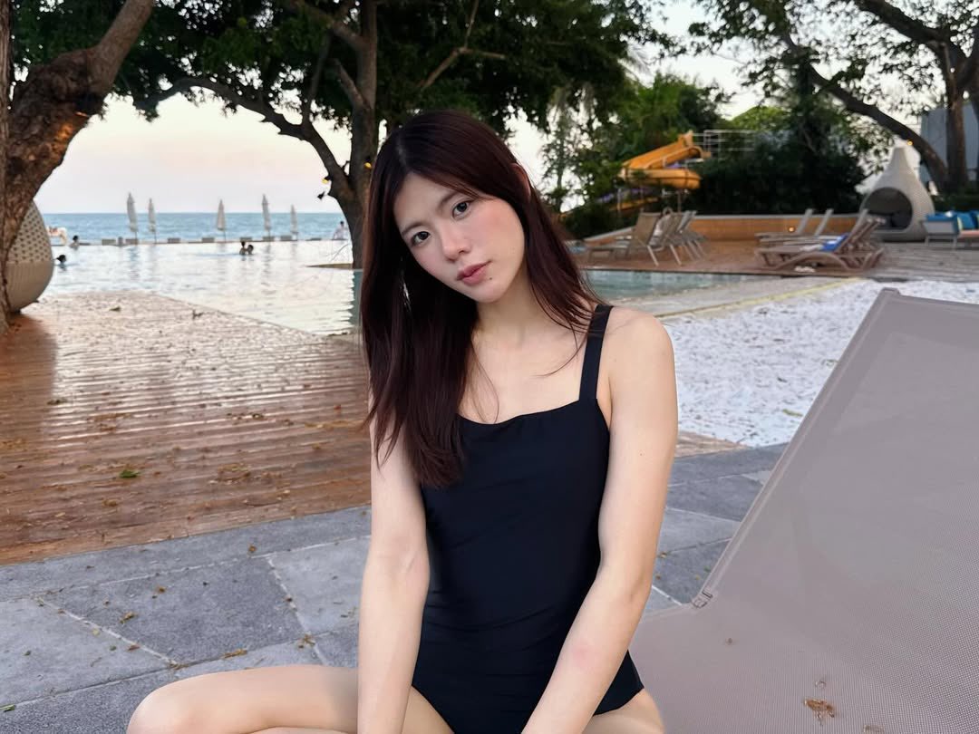 WEEweerayaFC's tweet photo. 🫧🌅
❤︎ weewrya | IG Post
— #weewrya 🌝🌷
🩱 : #whenwesummer
💌 ติดต่องานน้องวี วีรยาได้ที่;
🔗https://t.co/aHVKtpbfXu
𝐅𝐨𝐥𝐥𝐨𝐰 𝐖𝐄𝐄: https://t.co/CRimavLazA
X : @whoRwee_ https://t.co/IRMbstpeYj