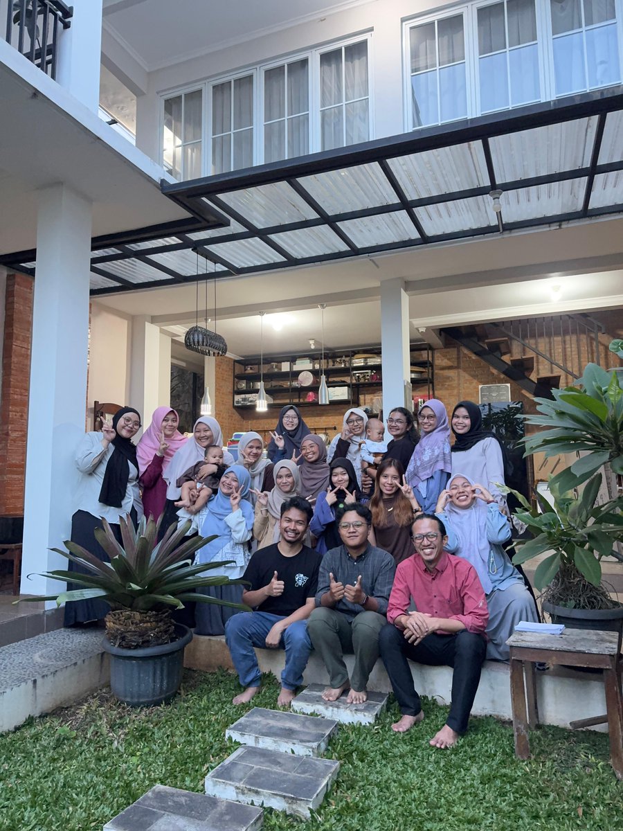Muslimnesss's tweet photo. Keseruan Ramadhan with IKA 24🫶🏻📸 https://t.co/S0iap2yDj5