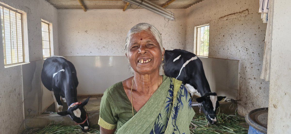 iecmalurtps's tweet photo. "ವೃದ್ದೆ ಸರೋಜಮ್ಮನ ಮನೆ ಬೆಳಕಾಗಿತು – ನರೇಗಾ ಕೈಹಿಡಿದಿತು malur taluk kolar dis
Mgnregs Karnataka ನರೇಗಾ ಕೋಲಾರ Kolar Zilla Panchayat Rural Development and Panchayat Raj - Government of Karnataka Taluk Panchayath Malur Kolar District Mgnrega  Mgnrega KOLAR TALUK Kolar District Mgnrega https://t.co/YR0g7itHuN