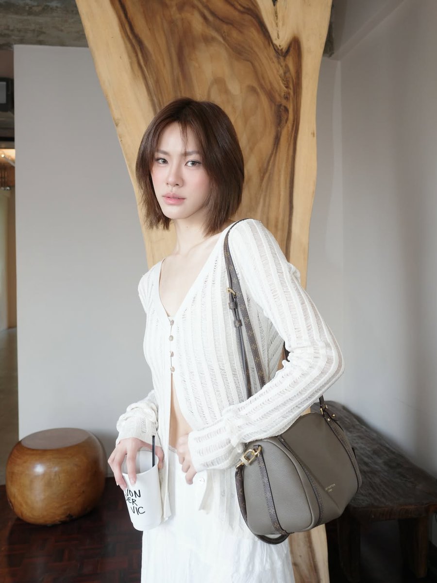 imมาโป εїз💙 tweet media