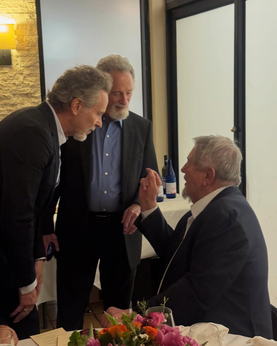 Dean Archer tweet media