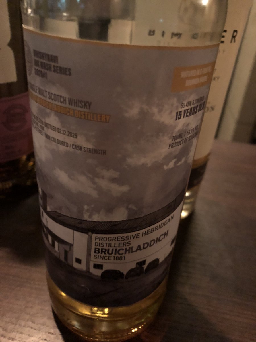 ラウルケイ tweet media