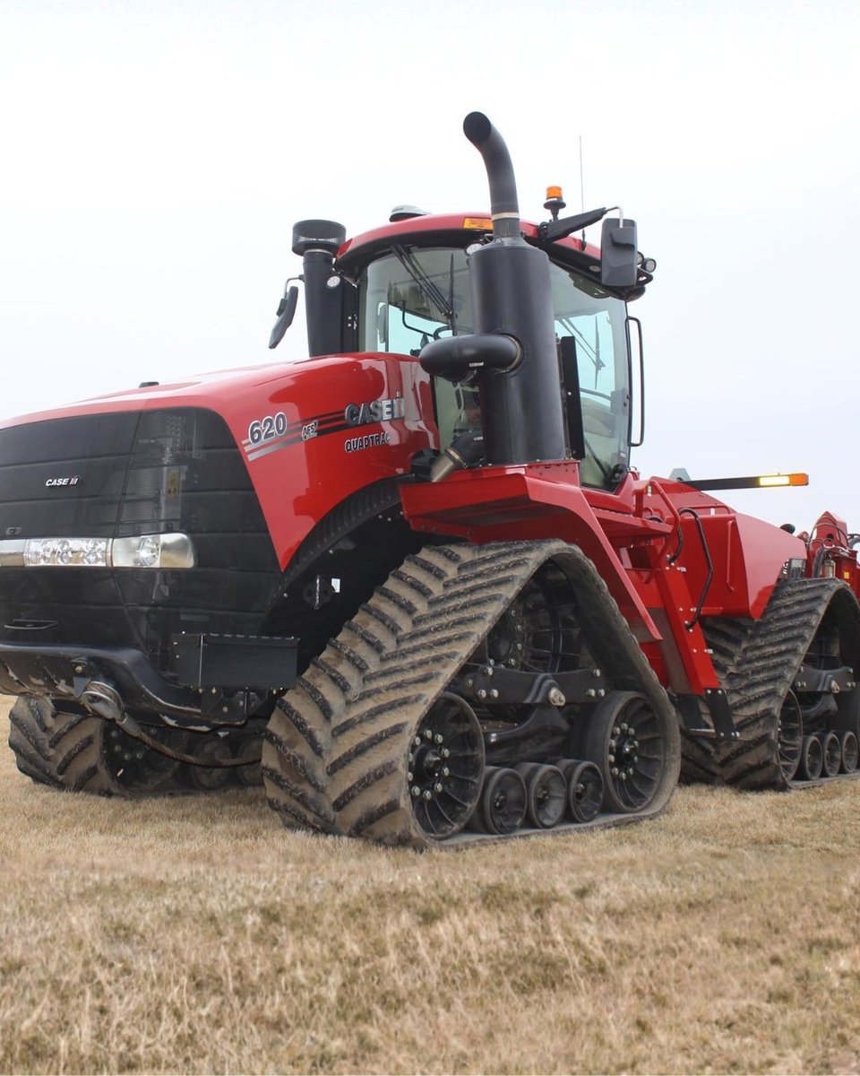 TractorHouse tweet media