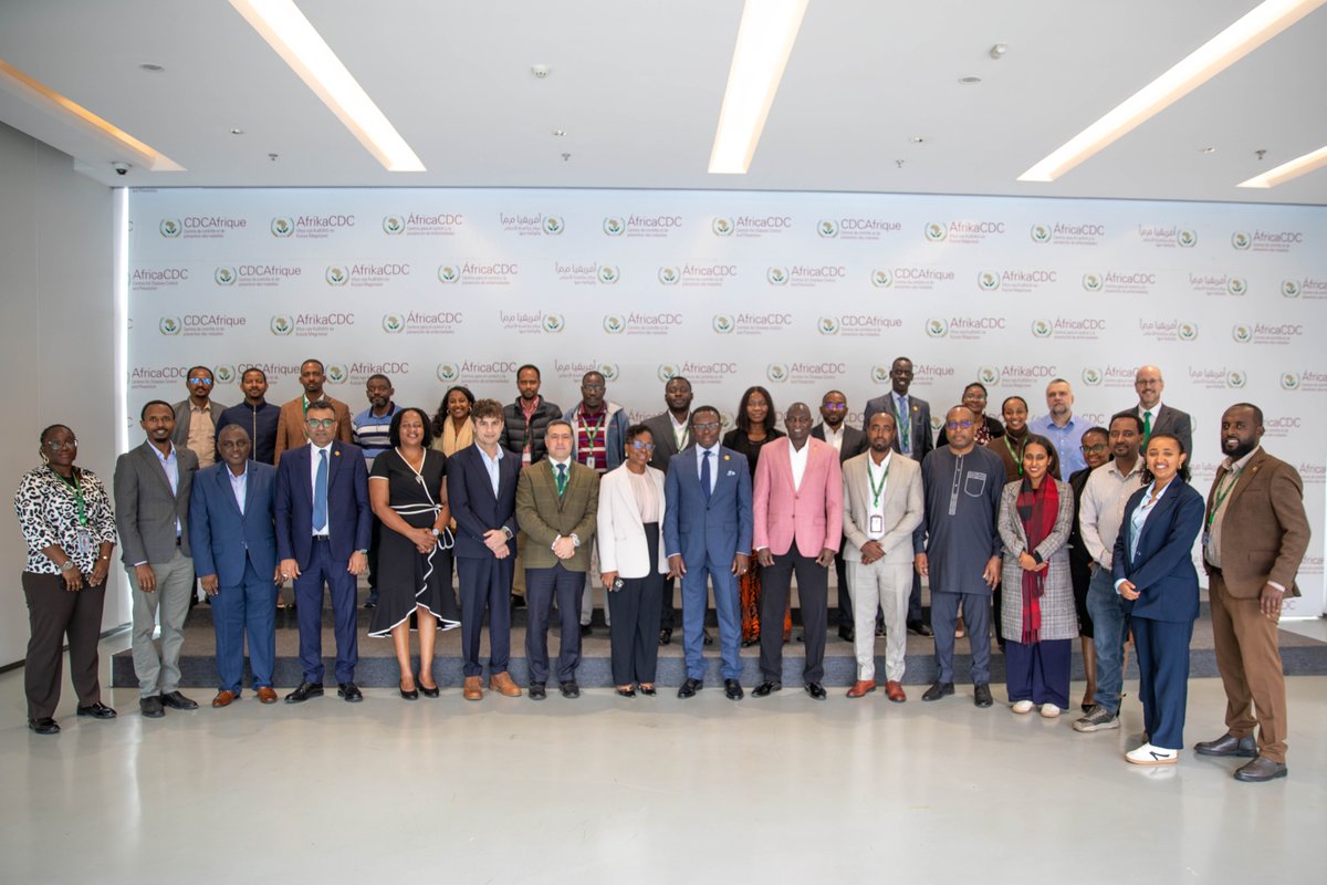 AfricaCDC's tweet photo. Africa CDC and UK Health Security Agency IHR SP teams have started a two-day co-creation and planning workshop in Addis Ababa to shape a shared vision for 2026–2029.

Experts from Africa CDC, @UKHSA, and partners including Foreign, Commonwealth & Development Office (@FCDOGovUK) are working together to plan priority activities on emergency preparedness, workforce development, surveillance, laboratories, and risk communication.

The goal is to strengthen collaboration across continental, regional, and country levels and improve the implementation of the International Health Regulations (IHR) for better preparedness and response to public health emergencies.