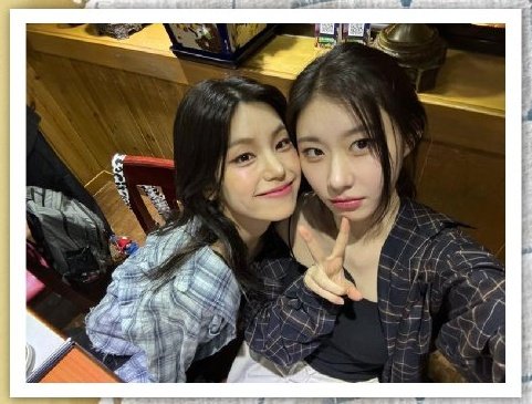 NEW CHAERJI SELCA OUT OF THE VAULT😌🙈😭🥰