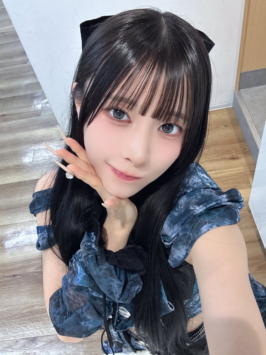 汐見まとい tweet media