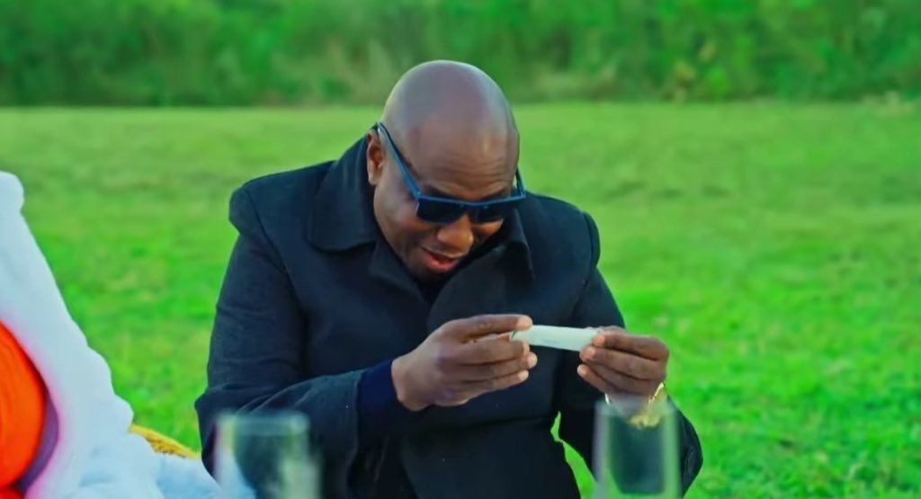 Thembisile Q II tweet media