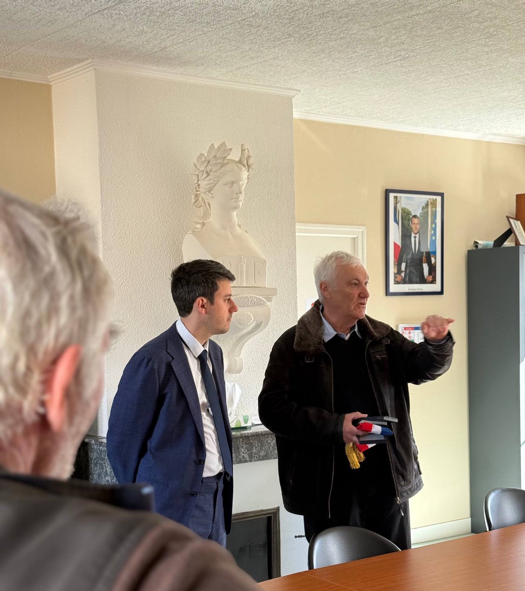 Julien Limongi tweet media