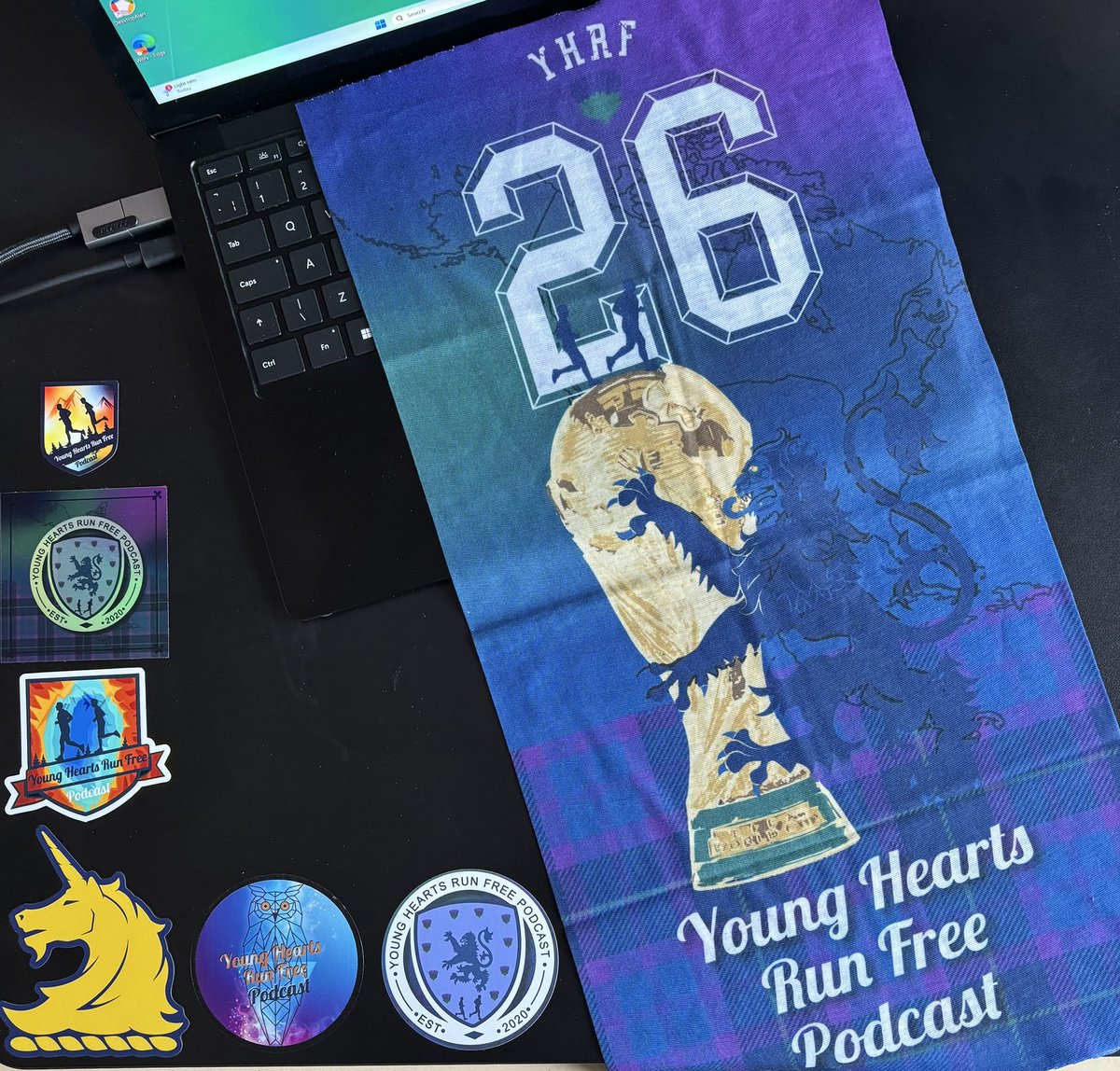 DavidMurray83's tweet photo. My WorldCuppyBuffBuff is here and it’s beautiful 😍 And thanks for the stickers @yhrfpod 🏴󠁧󠁢󠁳󠁣󠁴󠁿 https://t.co/c3An8bSU0a