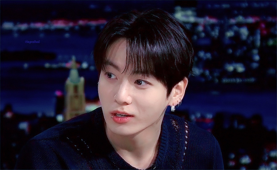 apxboi's tweet photo. #정국 #JUNGKOOK https://t.co/Vy8d7Bdq9u