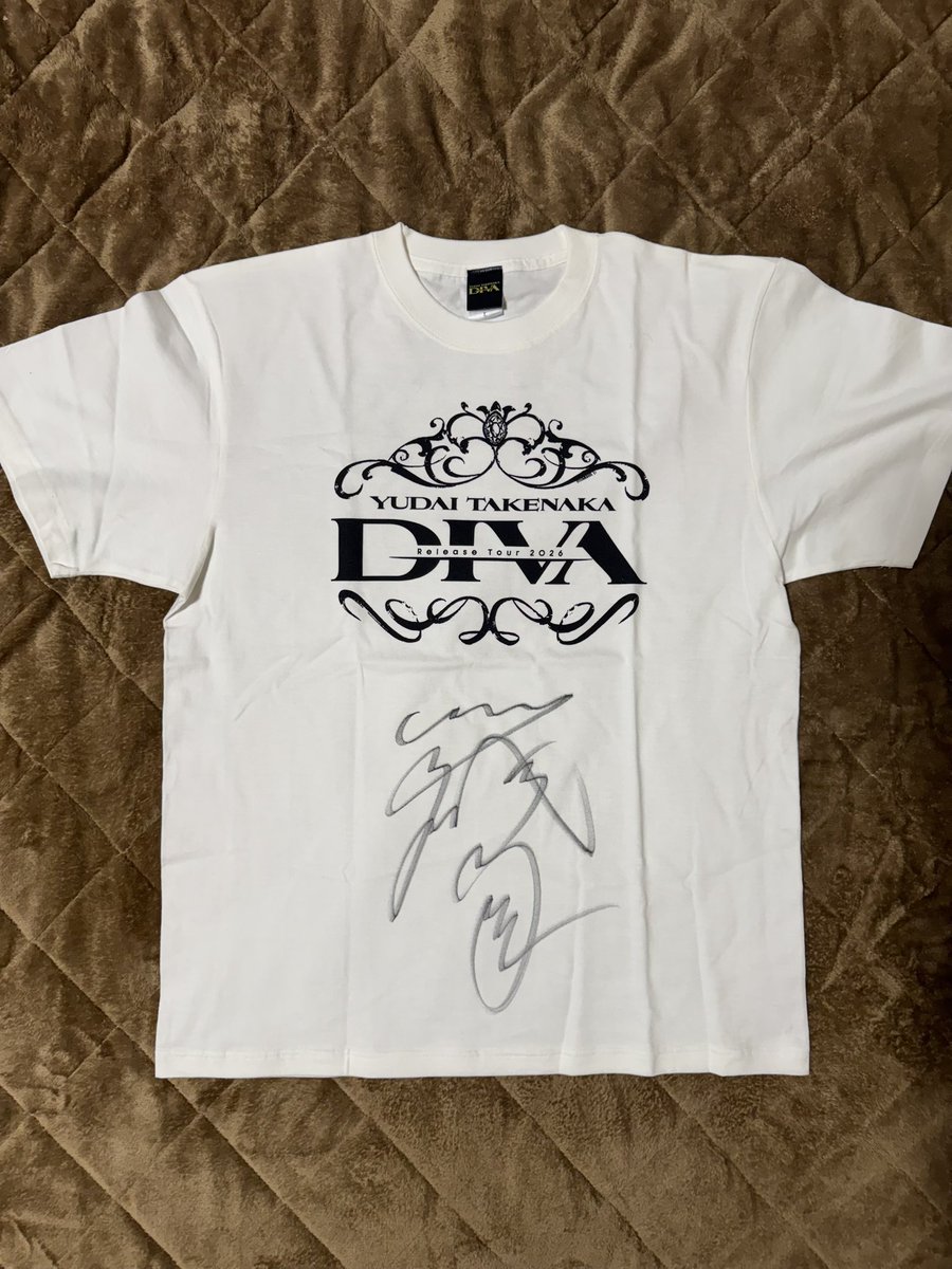 you_you_you_kun's tweet image. NOVELCITY…？？🧐
もしや…！！😳

雄大くんありがとう😭
大切に飾ります✨

額？とかがいいのかな…？

@yudai_vo 

#竹中雄大
#DIVA 
#Novelbright