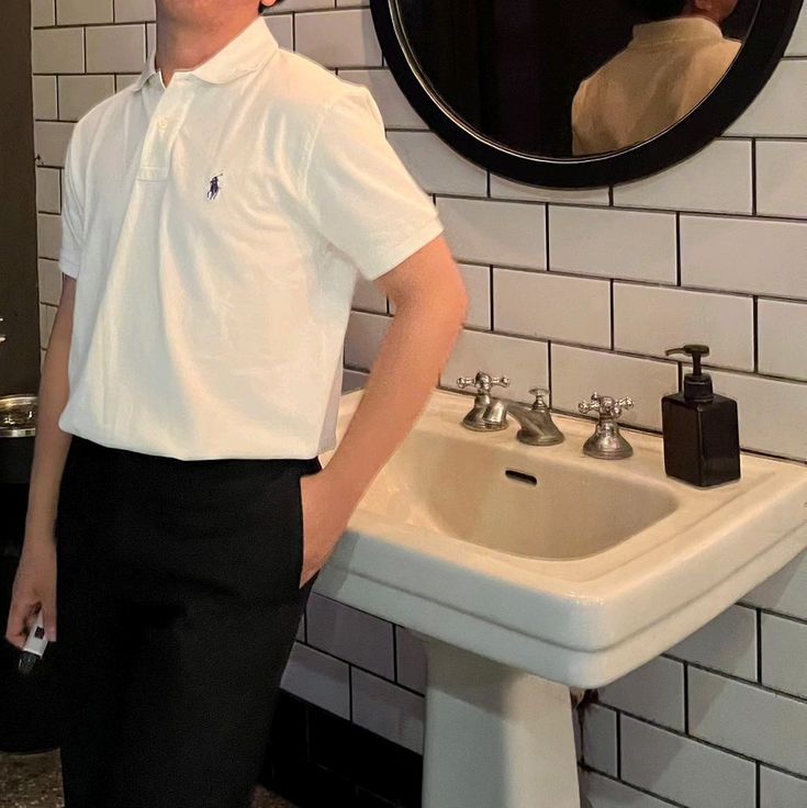 Victorious Adinata tweet media