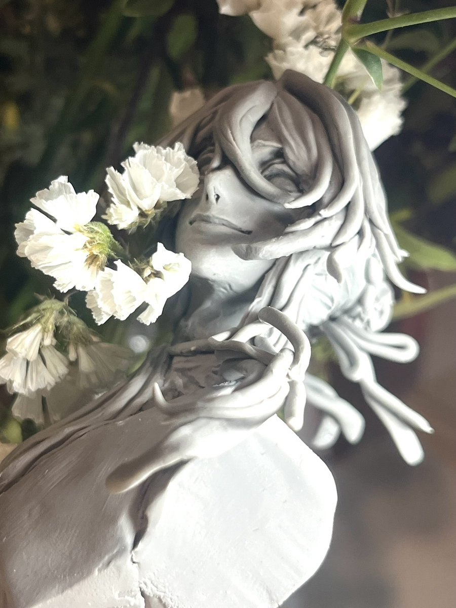 タチウオ tweet media