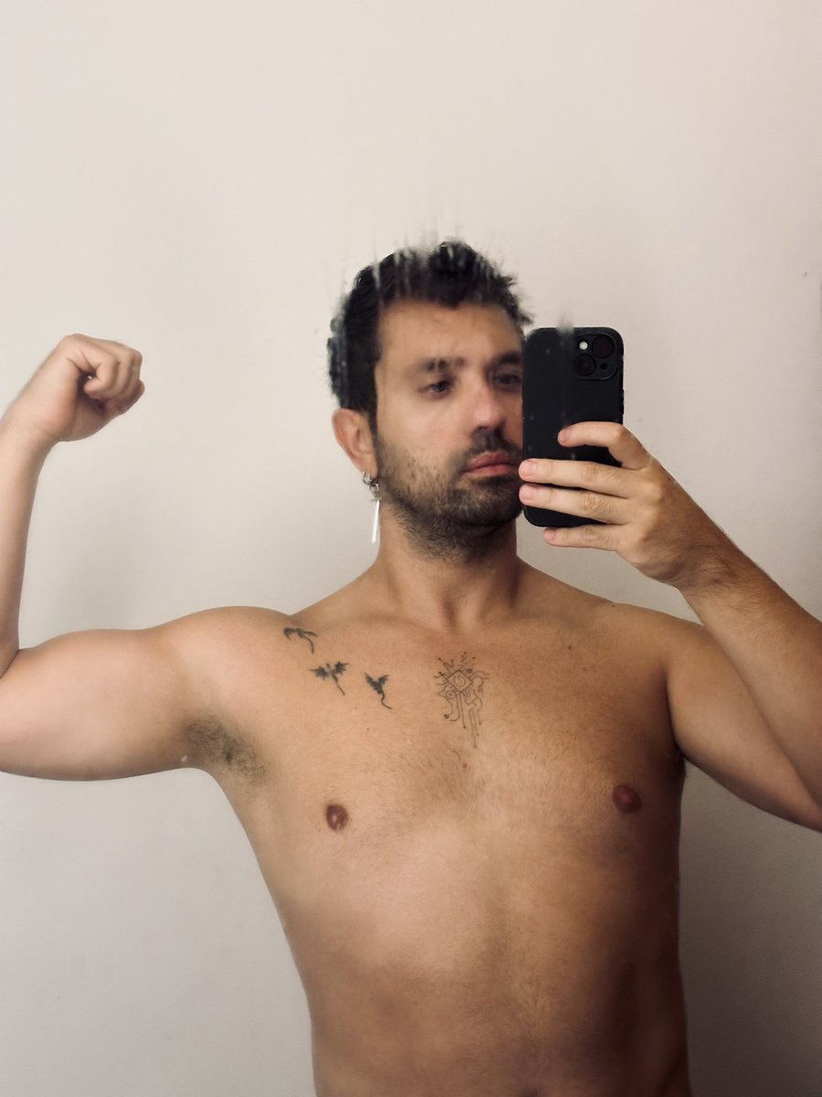 Felipe Esposito tweet media
