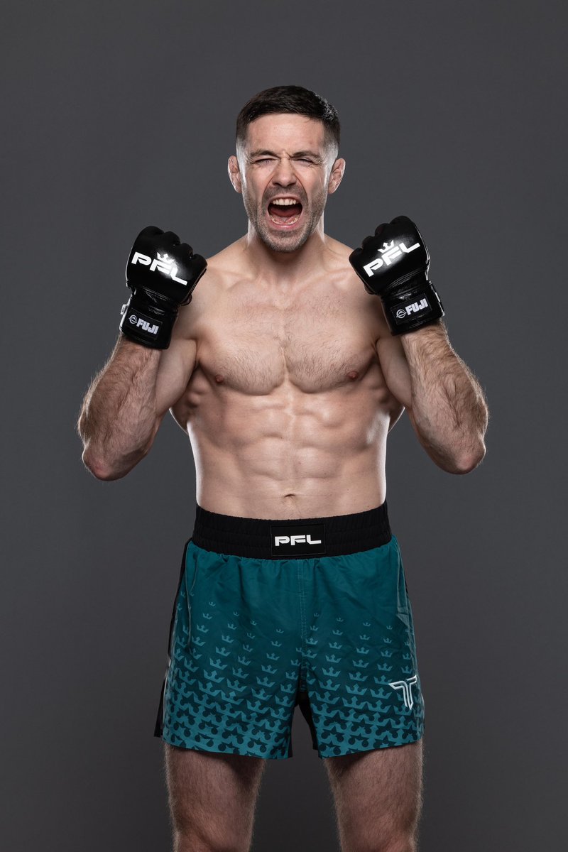 PFLEurope's tweet photo. 𝘿𝙀𝙎𝙏𝙄𝙉𝙔 ⏳

Darragh Kelly headlines #PFLBelfast on Thursday April 16, taking on New Zealand’s Jay Jay Wilson at The SSE Arena!

Can “The Moville Mauler” gain the biggest victory of his career to date?

Tickets on sale now at https://t.co/R5mNICYm4a 🎟️ 

#PFLBelfast | Thursday 16th April
The SSE Arena | Belfast