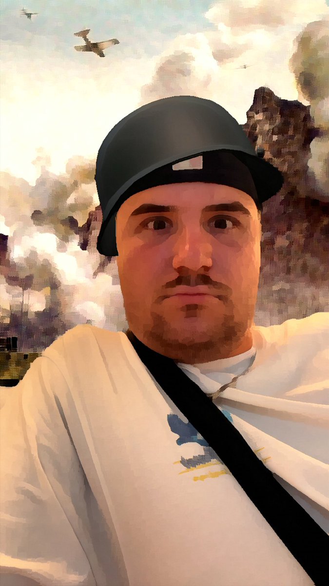 Frostie_19 tweet media