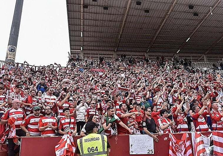 LaLiga complica el viaje de la afición del Granada CF hacia Albacete 
En torno a mil hinchas se desplazaron para las victorias consecutivas de 2019, 2023 y 2025 
ideal.es/granadacf/hora…
#GranadaCF