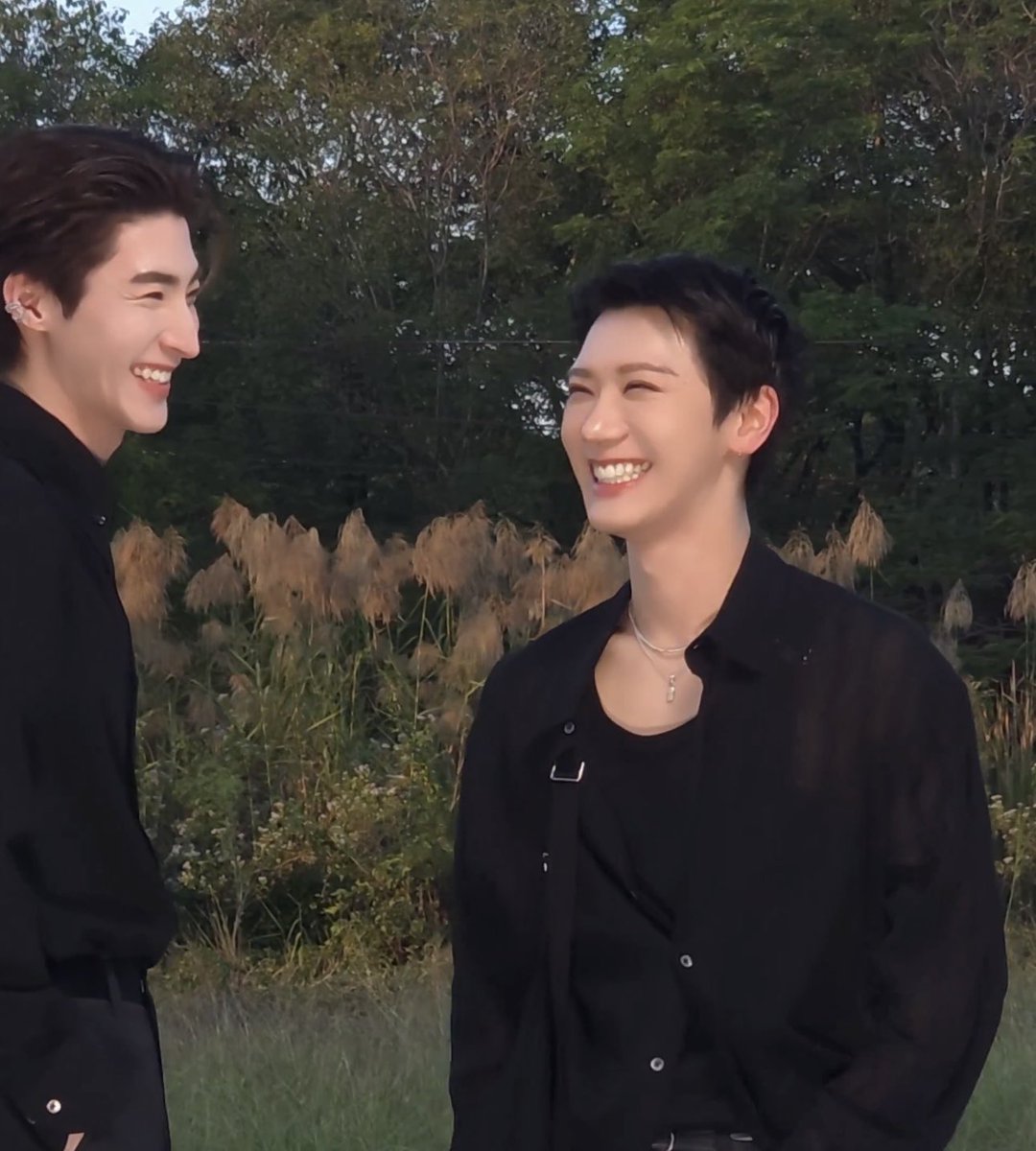 ฮอลลล์ ヅ tweet media