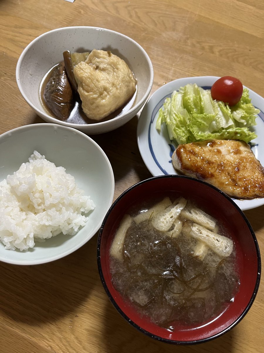 #美味しい夕ご飯
#めかじきの生姜焼き
#巾着卵と茄子の煮浸し　
#もずくの味噌汁