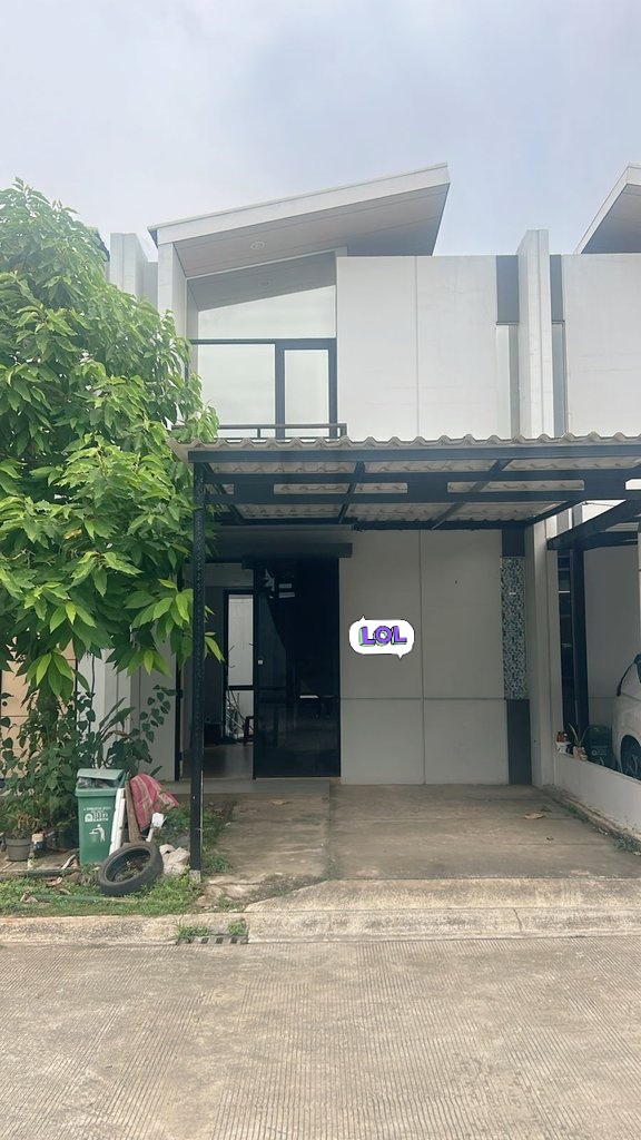 strombreakers_ tweet media