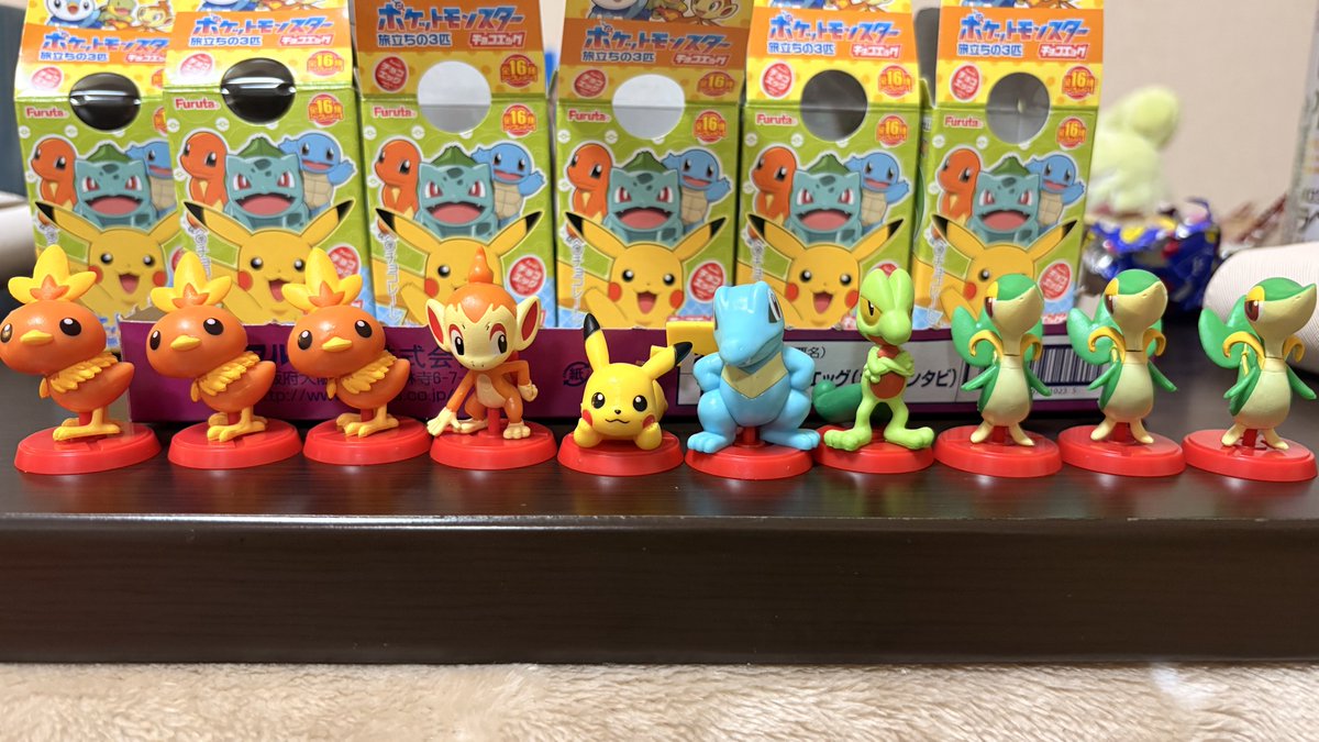 からす tweet media