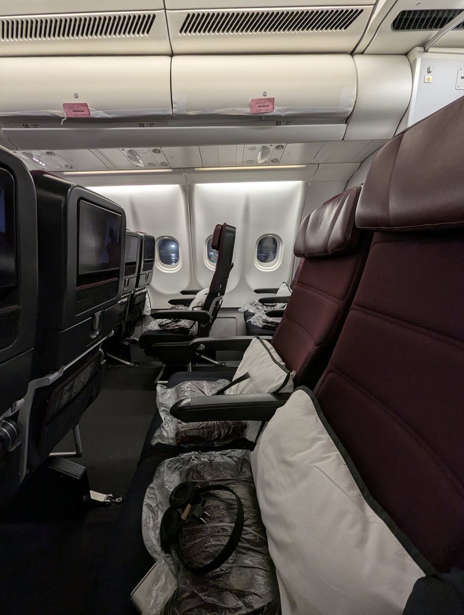 A for Antonov (temporarily) tweet media