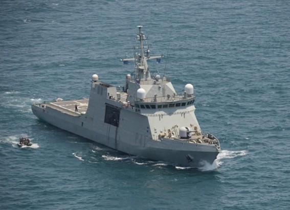 EMADmde's tweet photo. Los buques de la @Armada_esp ‘Meteoro’, ‘Vigía’ y ‘Serviola’ monitorizan los movimientos de unidades navales rusas a su paso por aguas de interés nacional, garantizando el control de nuestros espacios estratégicos. #MOPS #MOM https://t.co/tQDuMwosYY