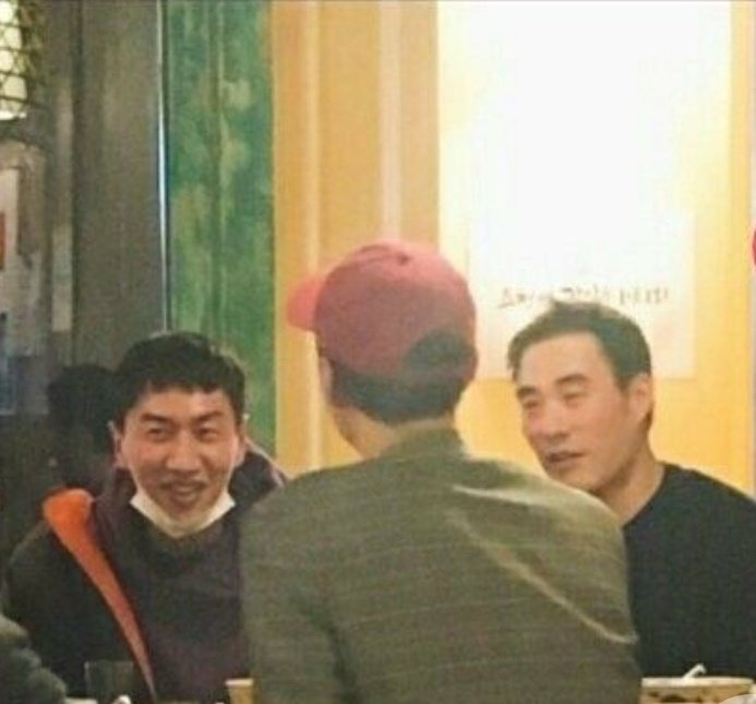 Unwritten tweet media