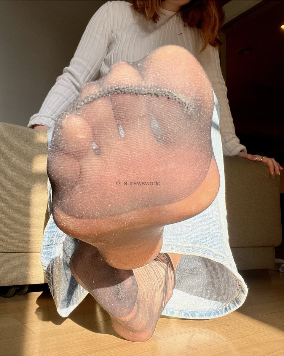 Königin Laura tweet media