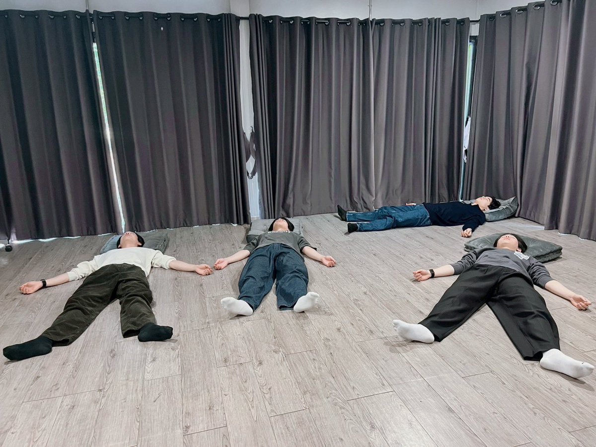 𝑛𝑦𝑥 ⋆.⟢ˊ˗ tweet media