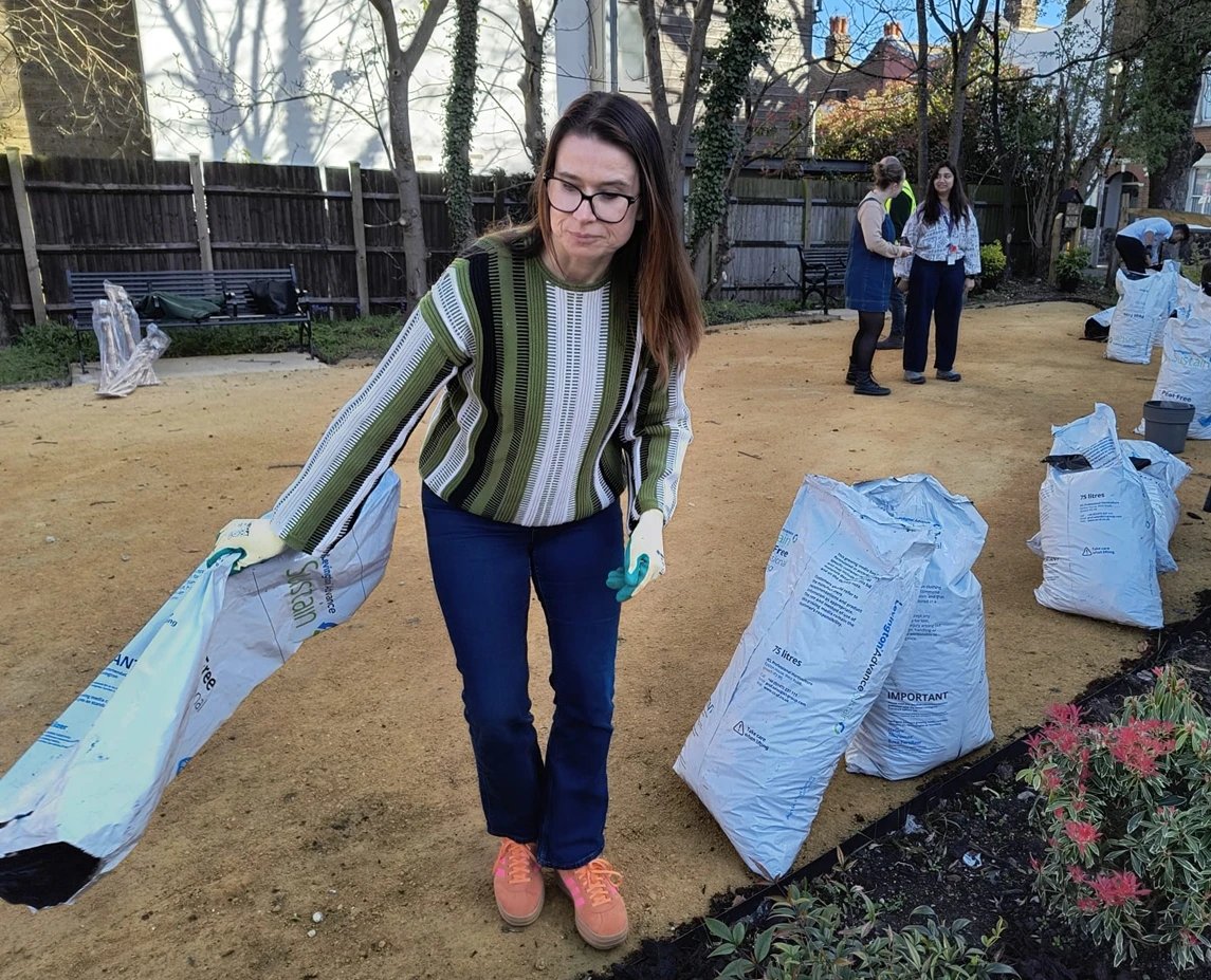 LibAbbey's tweet photo. We're out this morning helping with some last minute planting for the official opening of the pocket park on Abbey Road. https://t.co/NWdFz9ceLg