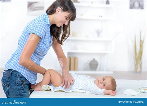 Them Diaper Changes #ASongOrMovieForDailyRoutine