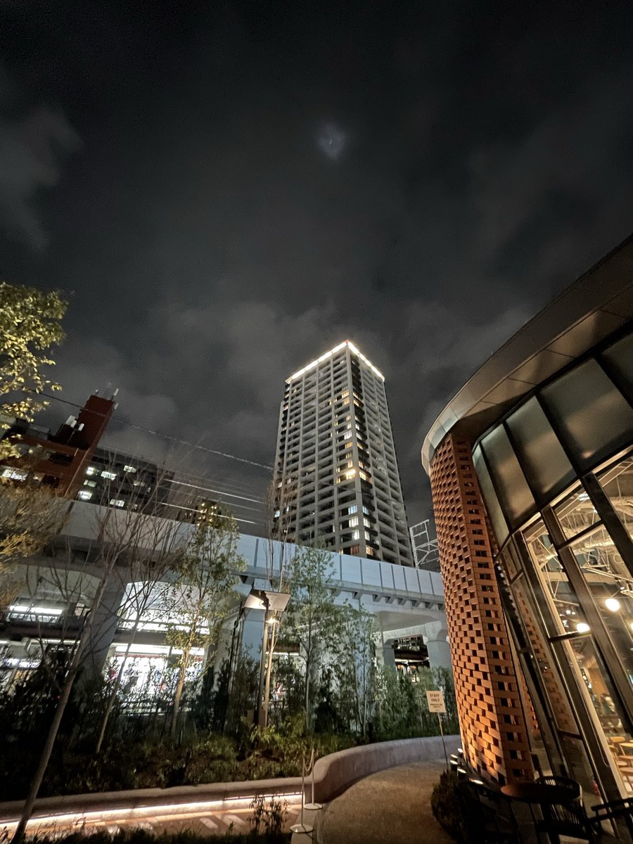 まるこ tweet media