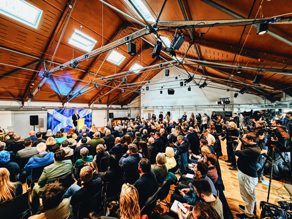 Ross Colquhoun tweet media