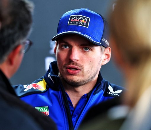 Estagiário da F1 tweet media