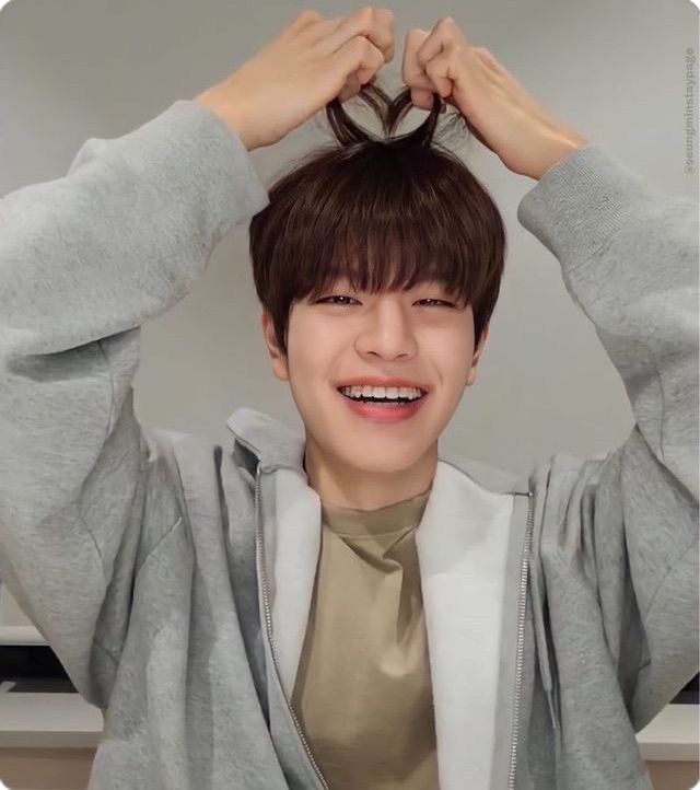 Yiyi☆ PD: I'm Chris tweet media