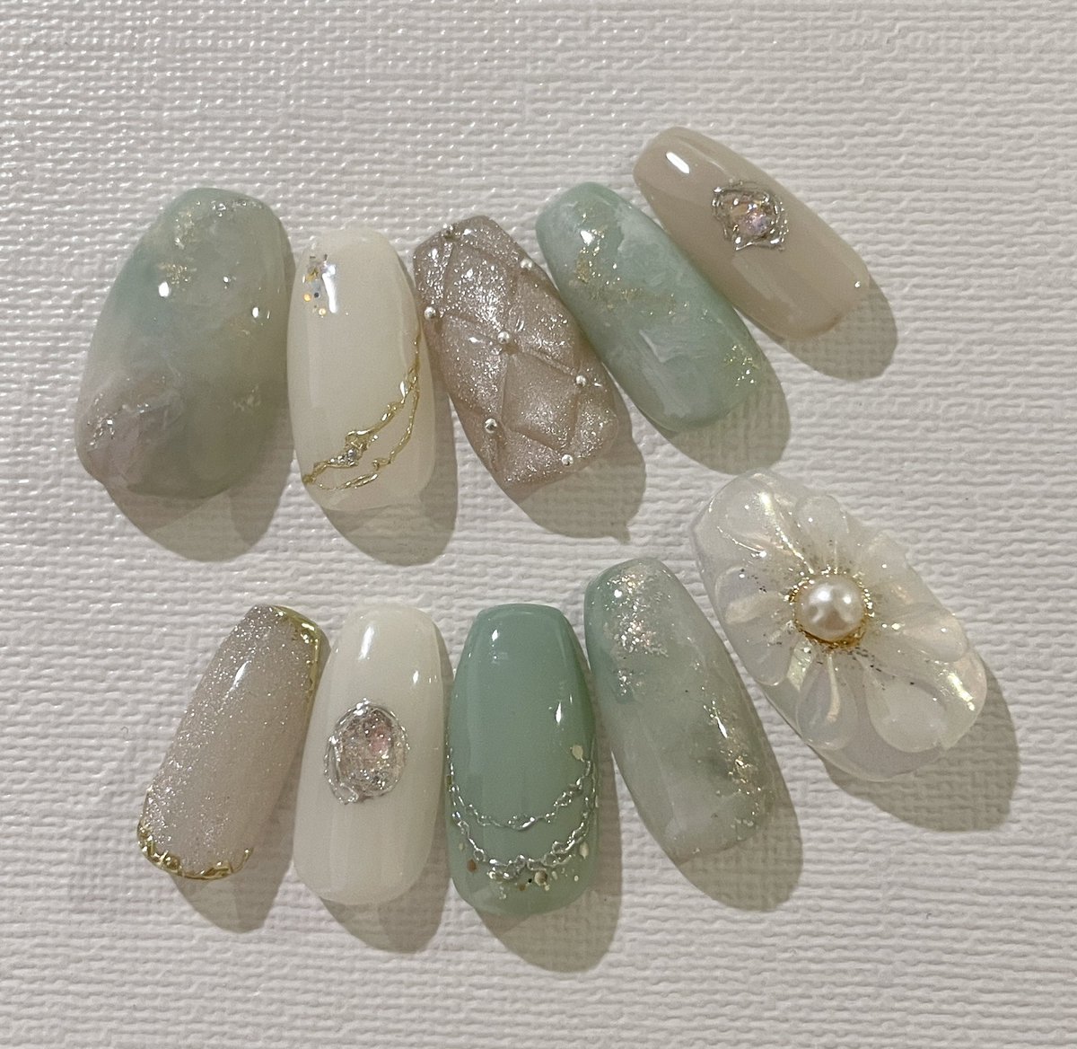 B5trNm's tweet photo. 同僚に作ったネイルチップ
気に入ってくれたようで良かった☺️ https://t.co/WsPPS2Yjh8