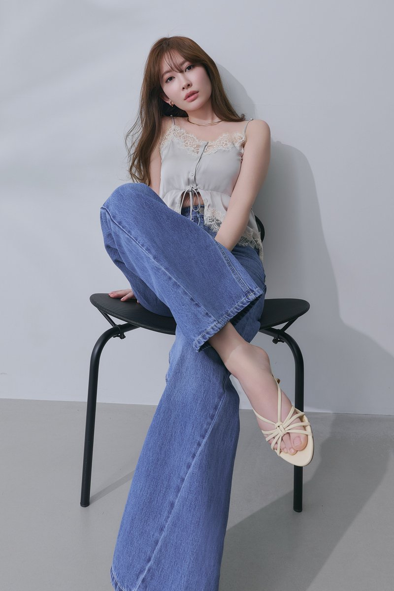 本日29日(日)19:00発売開始👖】 毎年好評いただいているHer lip to