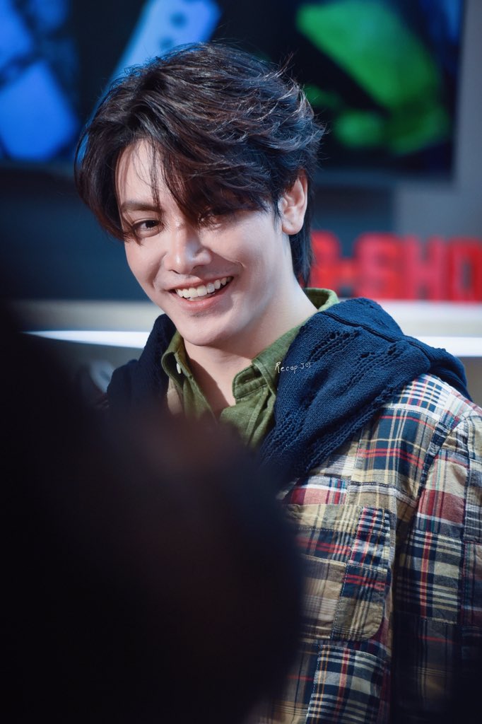 ReCapJoyful's tweet photo. Falling for your smile as always☺️✨

JOONG X GSHOCK

#CASIOCMG 
#GSHOCKTH
#JoongArchen
#จุงอาเชน @ChenRcj https://t.co/CKbwmcsXY5