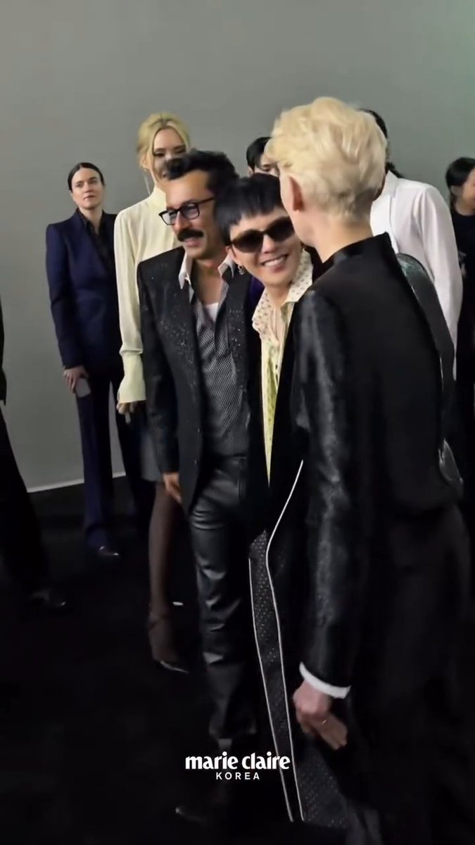 Professor G-Dragon is the manual tweet media