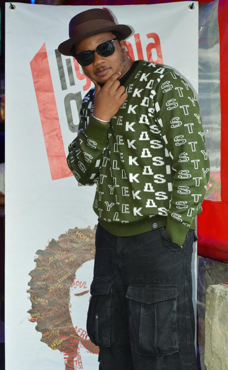 Mkhulu Afro tweet media