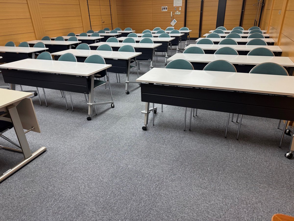 iichiko総合文化センター tweet media