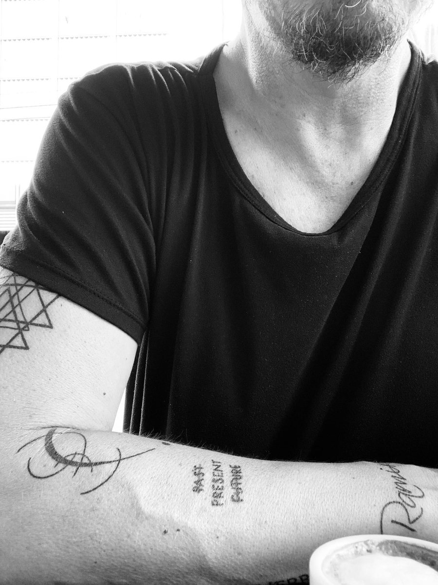 Lucho..🎧💫 tweet media