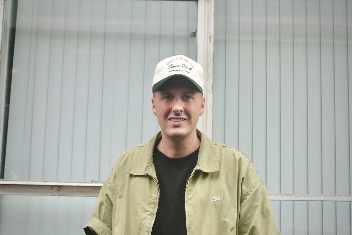 The Bell tweet media