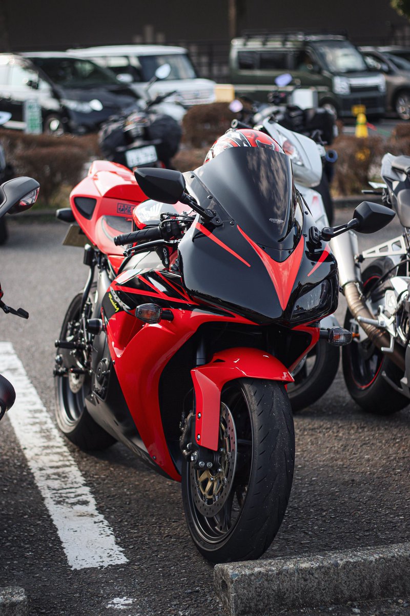 _cbr1000rr_sc57's tweet photo. 3連休、宮ヶ瀬賑わってた🔥 https://t.co/DrYIAjCVcZ