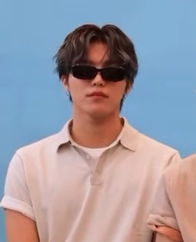 riri🐮 tweet media