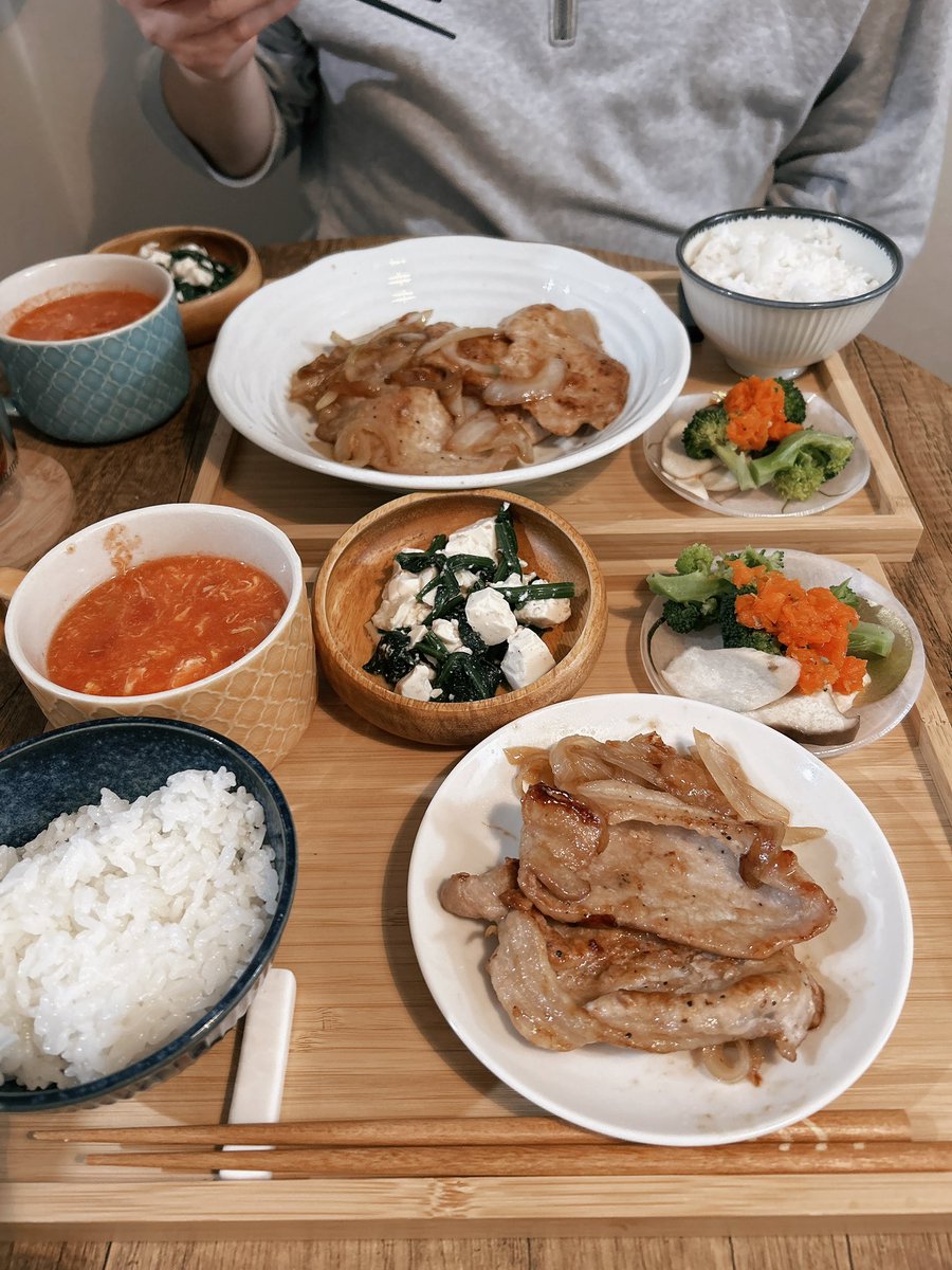 Yuigon_0's tweet photo. ご飯たち

 #おうちごはん https://t.co/JuB1sANlrj